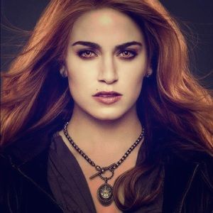 Rosalie Hale Breaking Dawn Necklace Replica